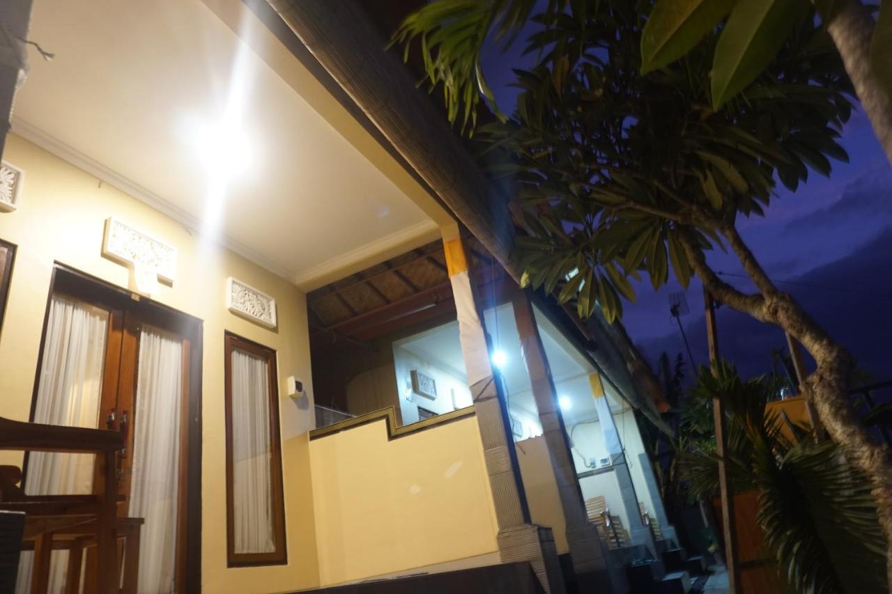 Balibal Bungalow Toyapakeh Esterno foto