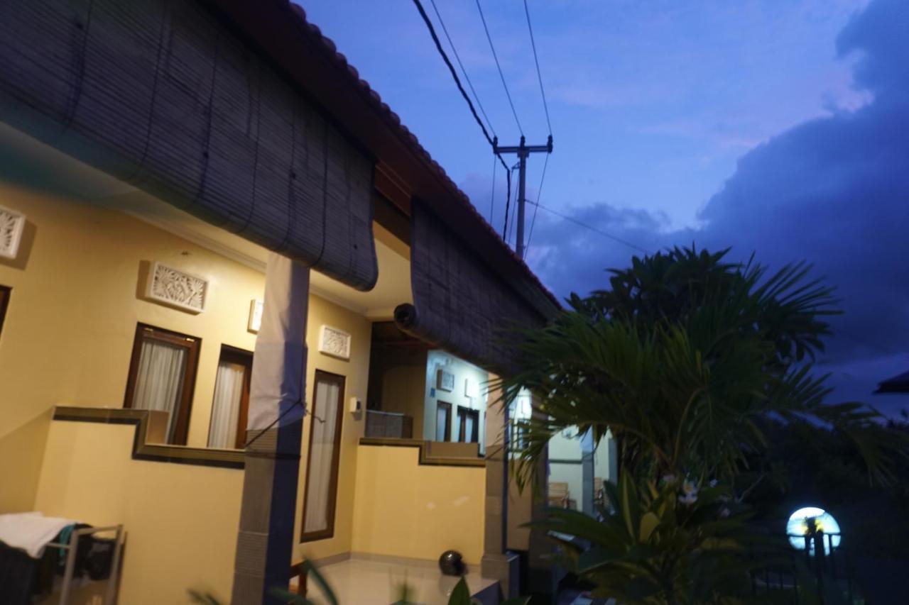 Balibal Bungalow Toyapakeh Esterno foto